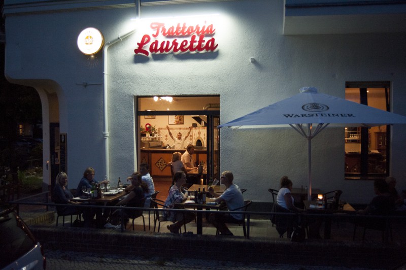 Trattoria Lauretta Berlin-Tempelhof — Gebäude-Fassade Burgemeisterstraße